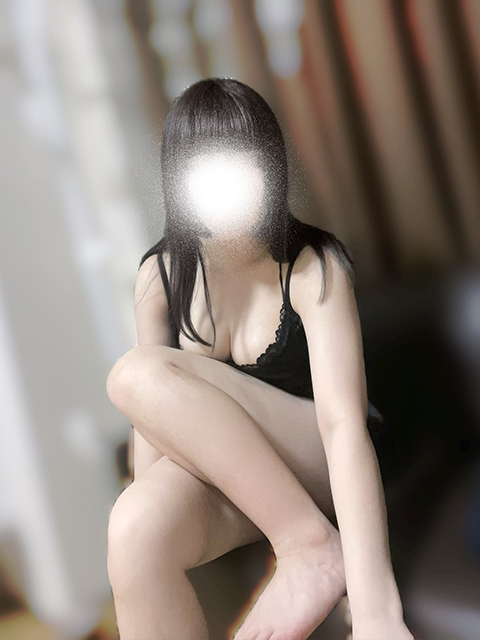 飾らない素直さと天性のノリの良さで自然と笑顔になれる癒しのひととき