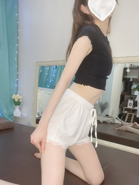 スレンダーさで他の追随を許さない